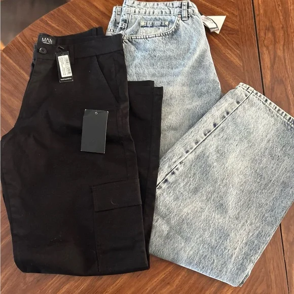 2 Pr Boohooman Men’s Black Trowser relaxed Fit & Blue Relaxed Fit JEANS NEW - Picture 1 of 7